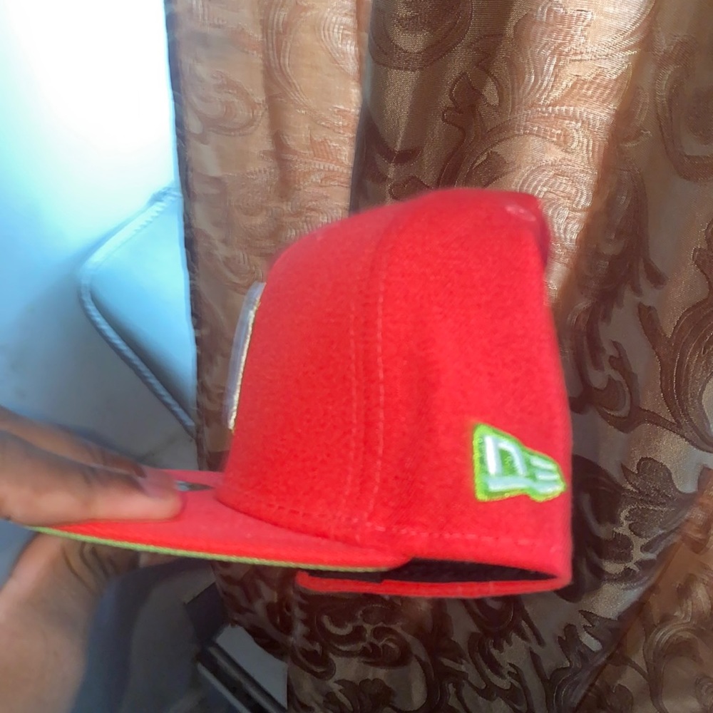 Ny hat - Picture 3 of 6